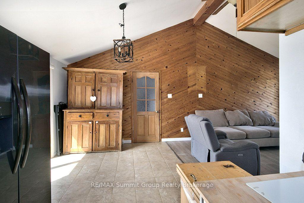 Photo 16 of 449686 10th Concession Road, Grey Highlands — HOMEH