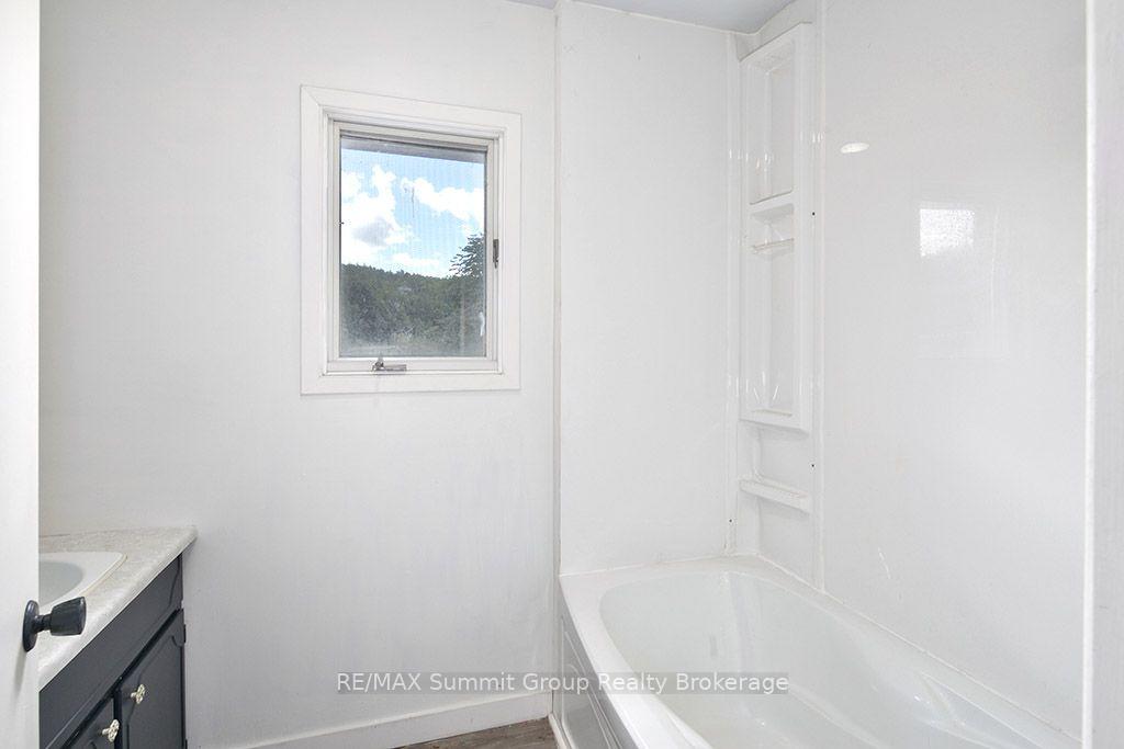 Photo 22 of 449686 10th Concession Road, Grey Highlands — HOMEH