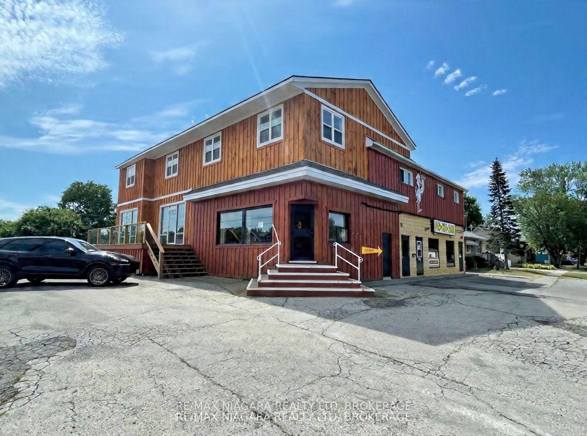 Photo of 335 Wellington Street