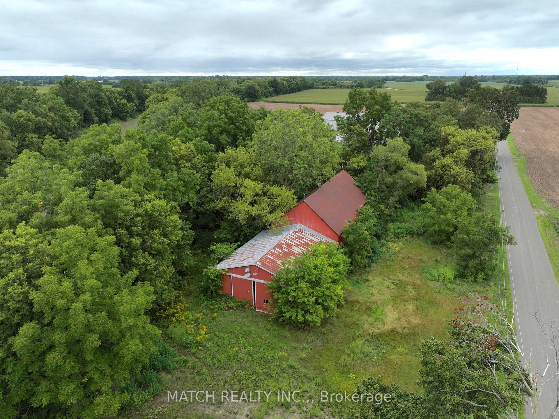 Photo 2 of 12533 River Line, Chatham-Kent, Thamesville — HOMEH