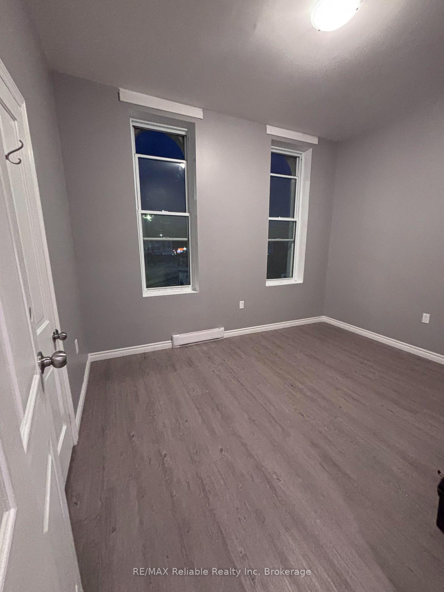 Photo 4 of 12 Isaac Street, Central Huron, Clinton — HOMEH