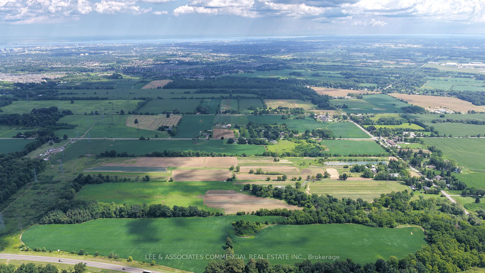 Photo 10 of 451 Book Road E, Hamilton, Airport Employment Area — HOMEH