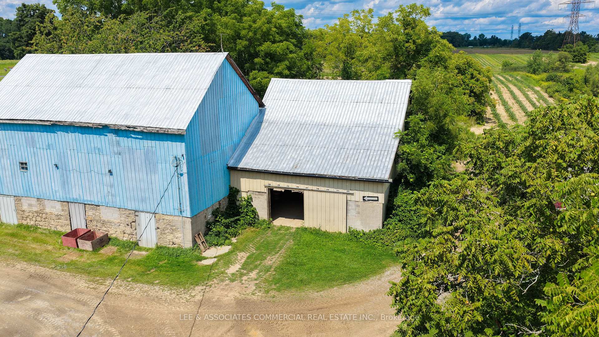 Photo 22 of 451 Book Road E, Hamilton, Airport Employment Area — HOMEH