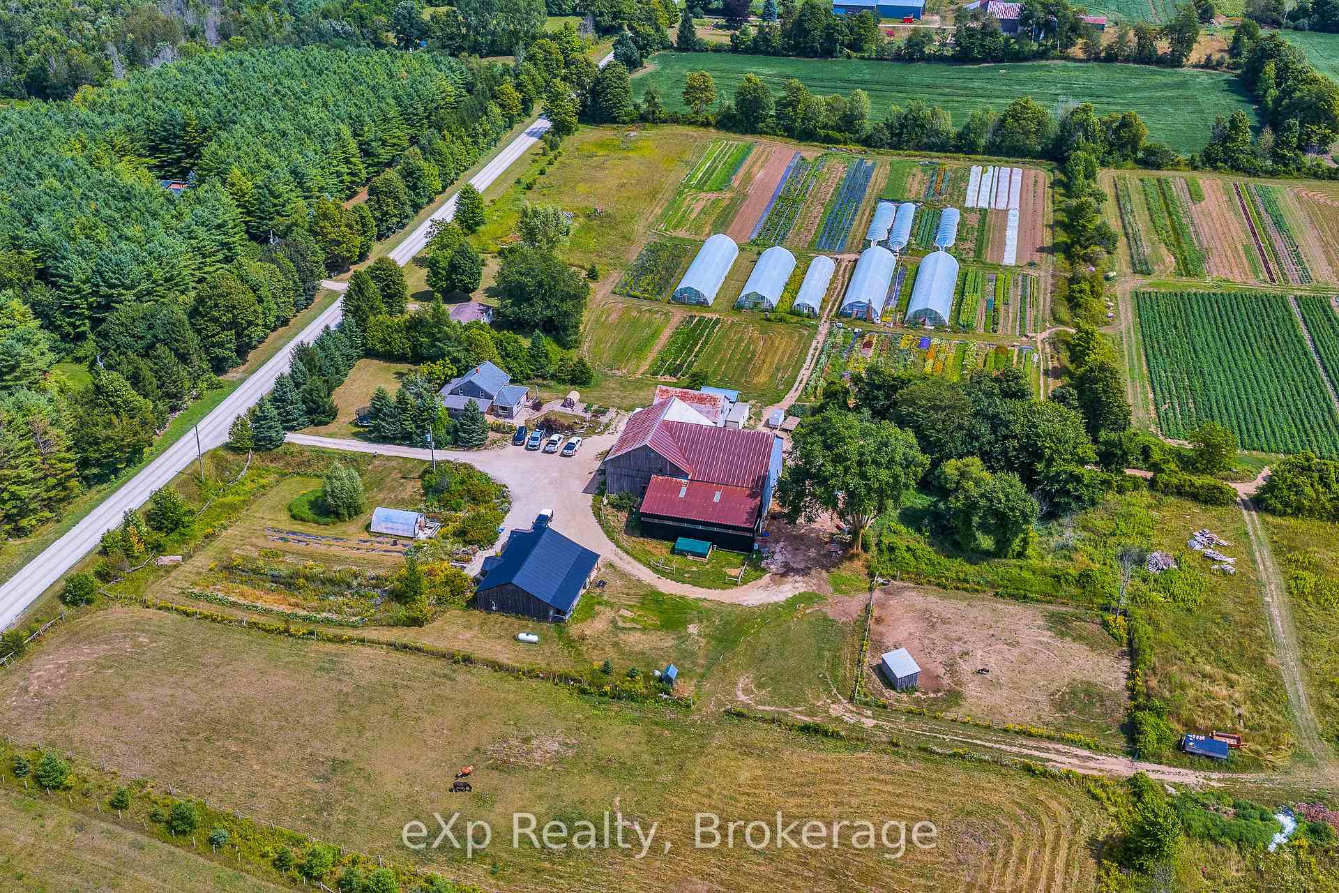 Photo 4 of 805092 Sideroad 25, Grey Highlands — HOMEH