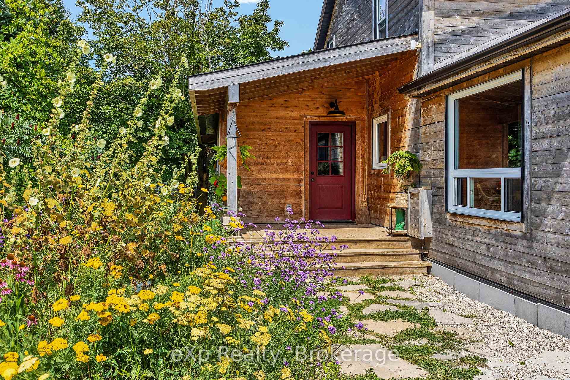 Photo 7 of 805092 Sideroad 25, Grey Highlands — HOMEH