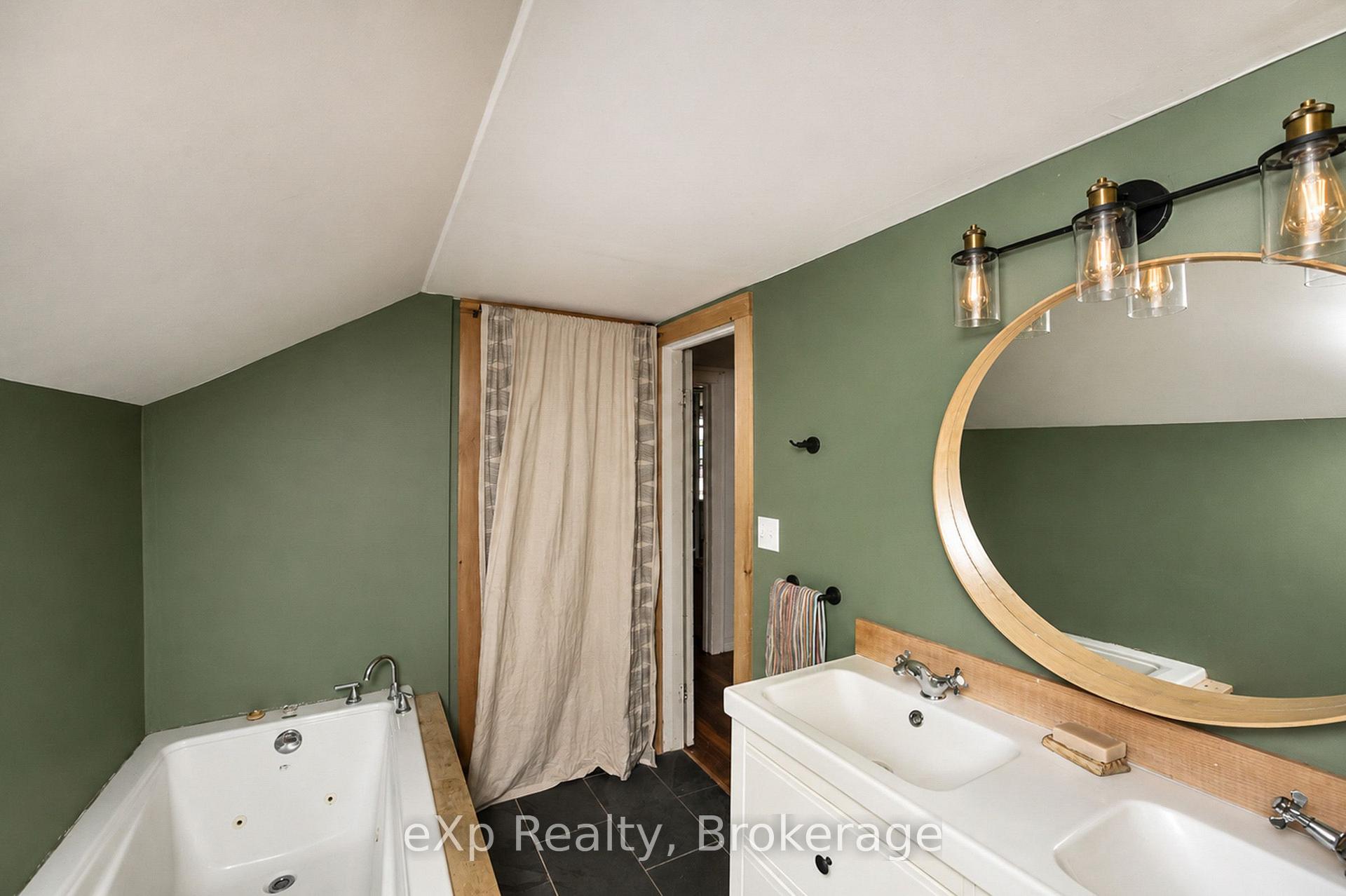 Photo 21 of 805092 Sideroad 25, Grey Highlands — HOMEH