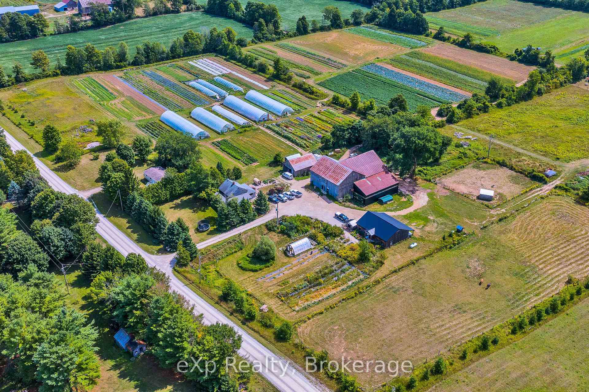 Photo 43 of 805092 Sideroad 25, Grey Highlands — HOMEH