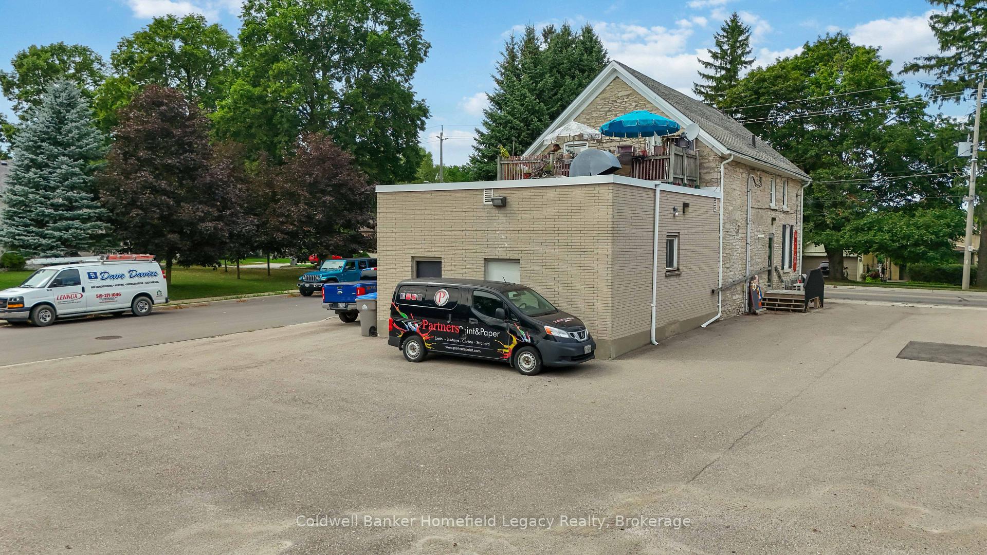 Photo 6 of 450 Queen Street E, St. Marys — HOMEH