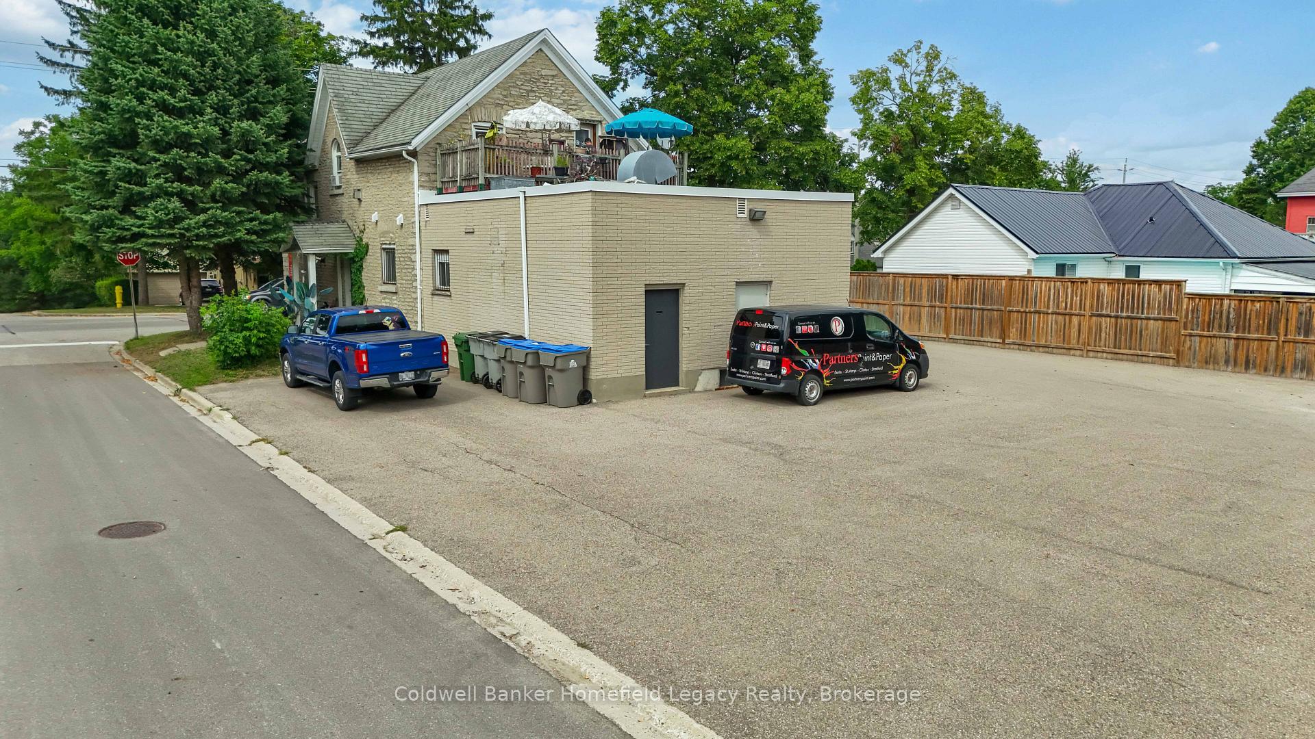 Photo 8 of 450 Queen Street E, St. Marys — HOMEH