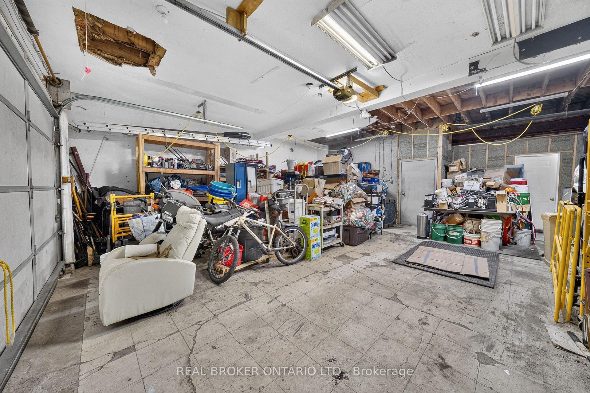 Photo 15 of 1523 Main Street E, Hamilton, Homeside — HOMEH