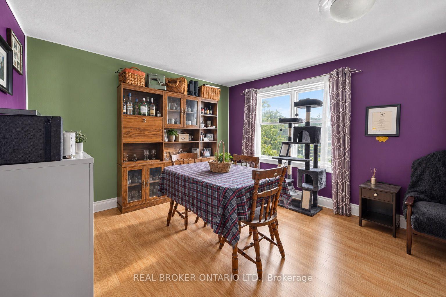 Photo 23 of 1523 Main Street E, Hamilton, Homeside — HOMEH