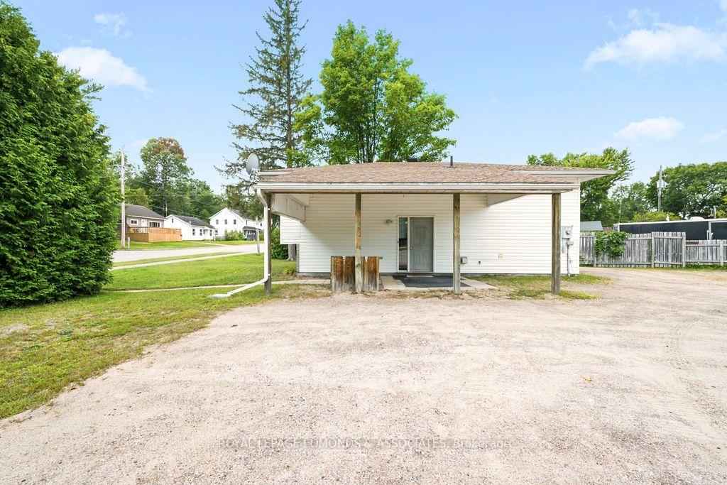 Photo 4 of 57 Ridge Road, Deep River, Deep River — HOMEH