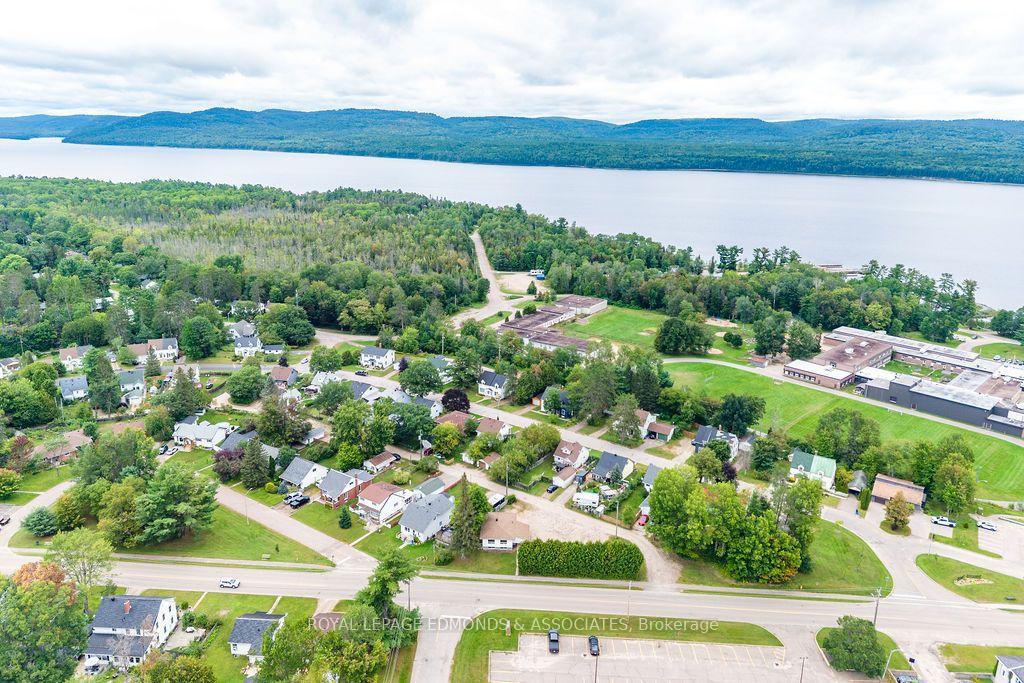 Photo 39 of 57 Ridge Road, Deep River, Deep River — HOMEH