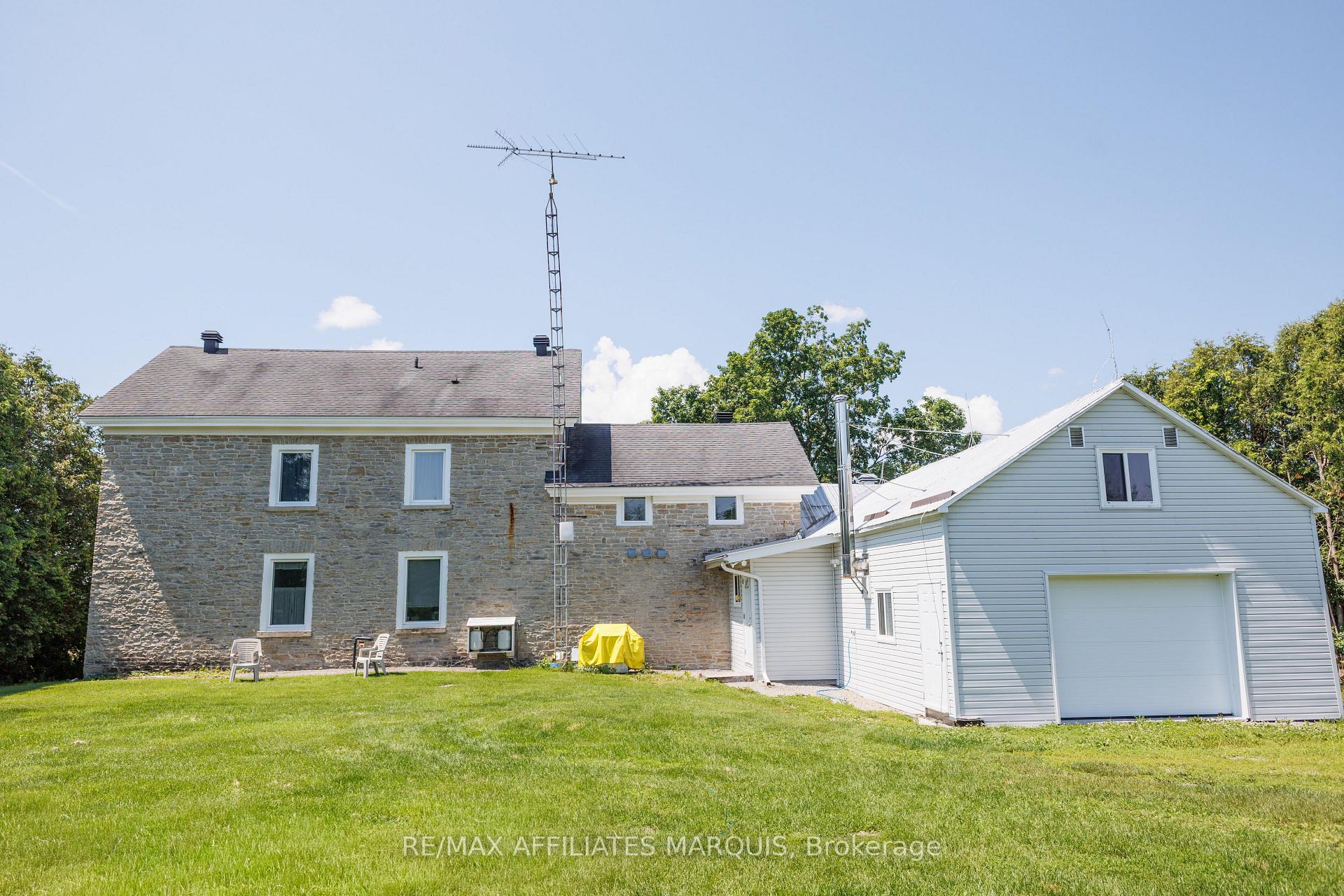 Photo 5 of 7105 Adams Road, Edwardsburgh/Cardinal, Edwardsburgh/Cardinal Twp — HOMEH