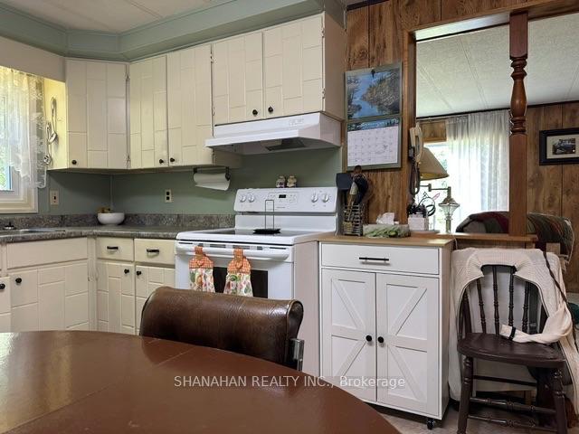 Photo 16 of 24834 Kent Bridge Road, Chatham-Kent, Dresden — HOMEH