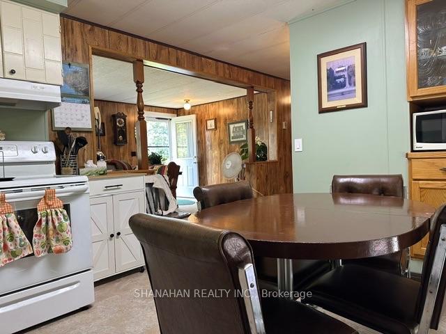 Photo 17 of 24834 Kent Bridge Road, Chatham-Kent, Dresden — HOMEH