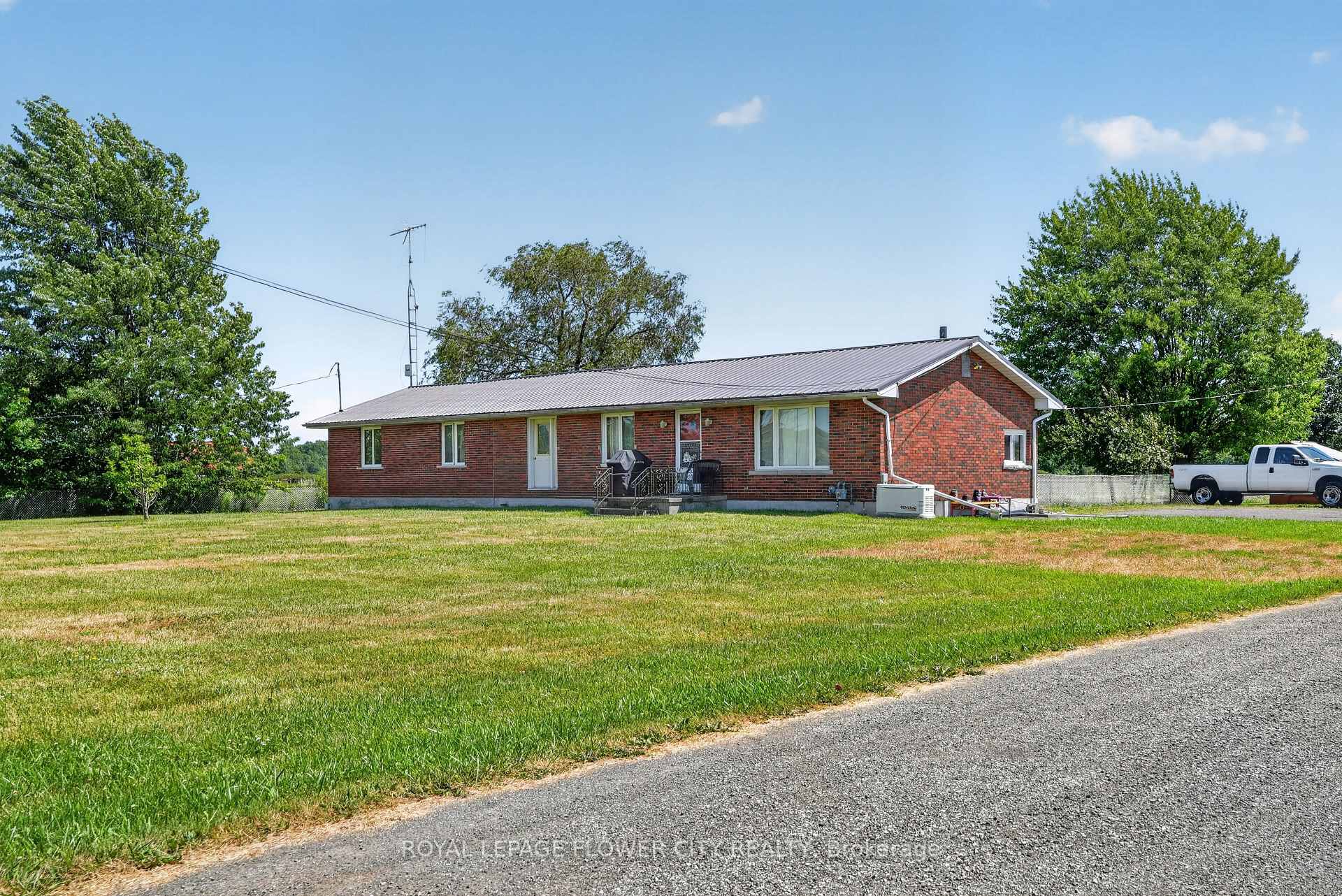 Photo 19 of 3380 Baker Road, Niagara Falls, Lyons Creek — HOMEH
