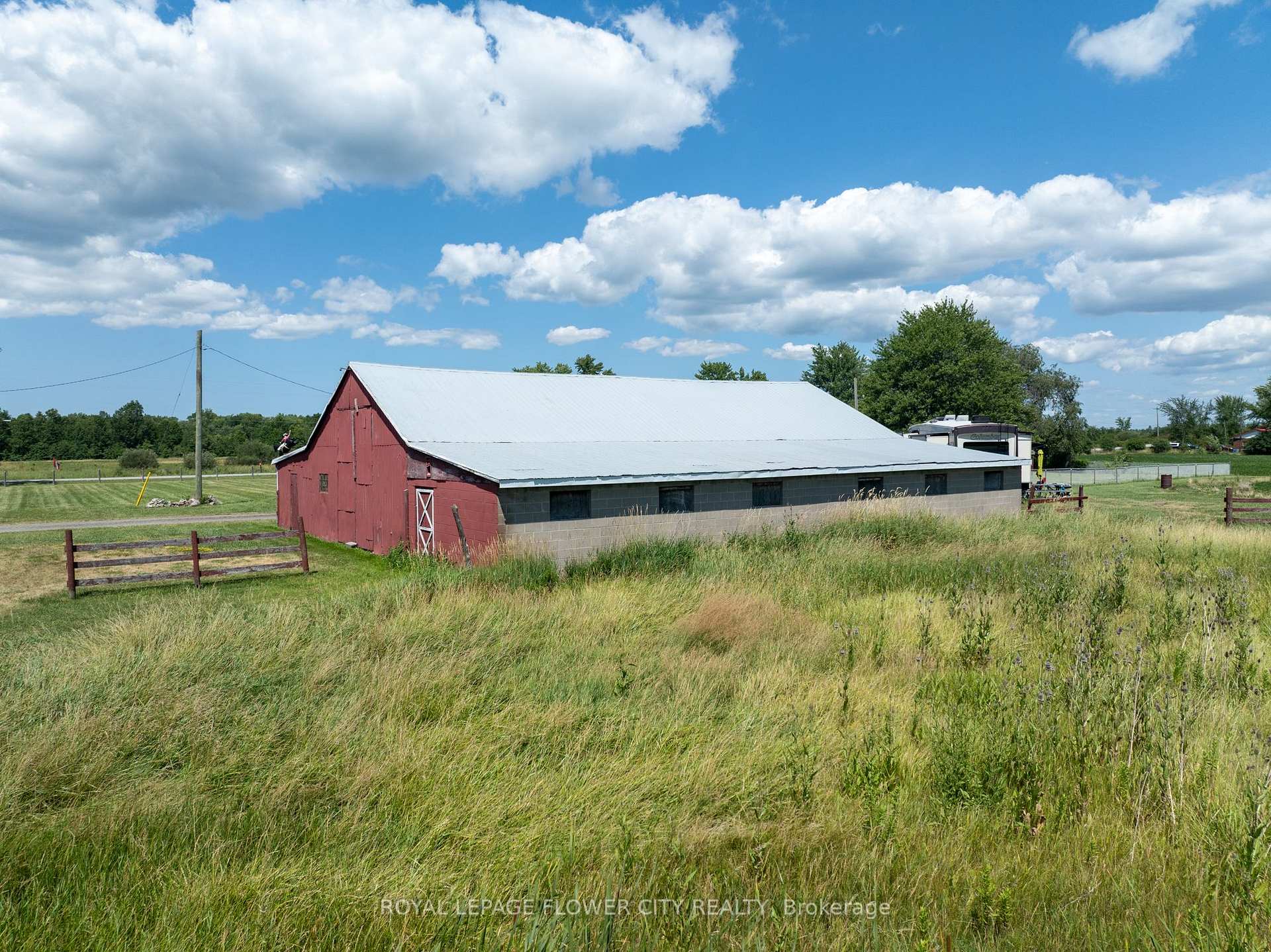 Photo 23 of 3380 Baker Road, Niagara Falls, Lyons Creek — HOMEH