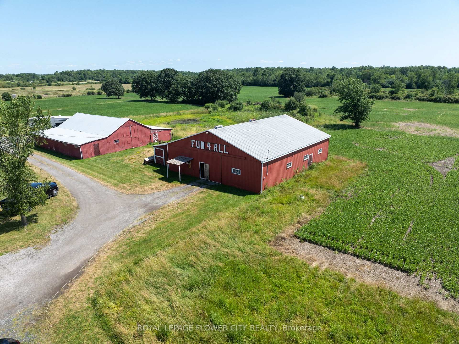 Photo 26 of 3380 Baker Road, Niagara Falls, Lyons Creek — HOMEH