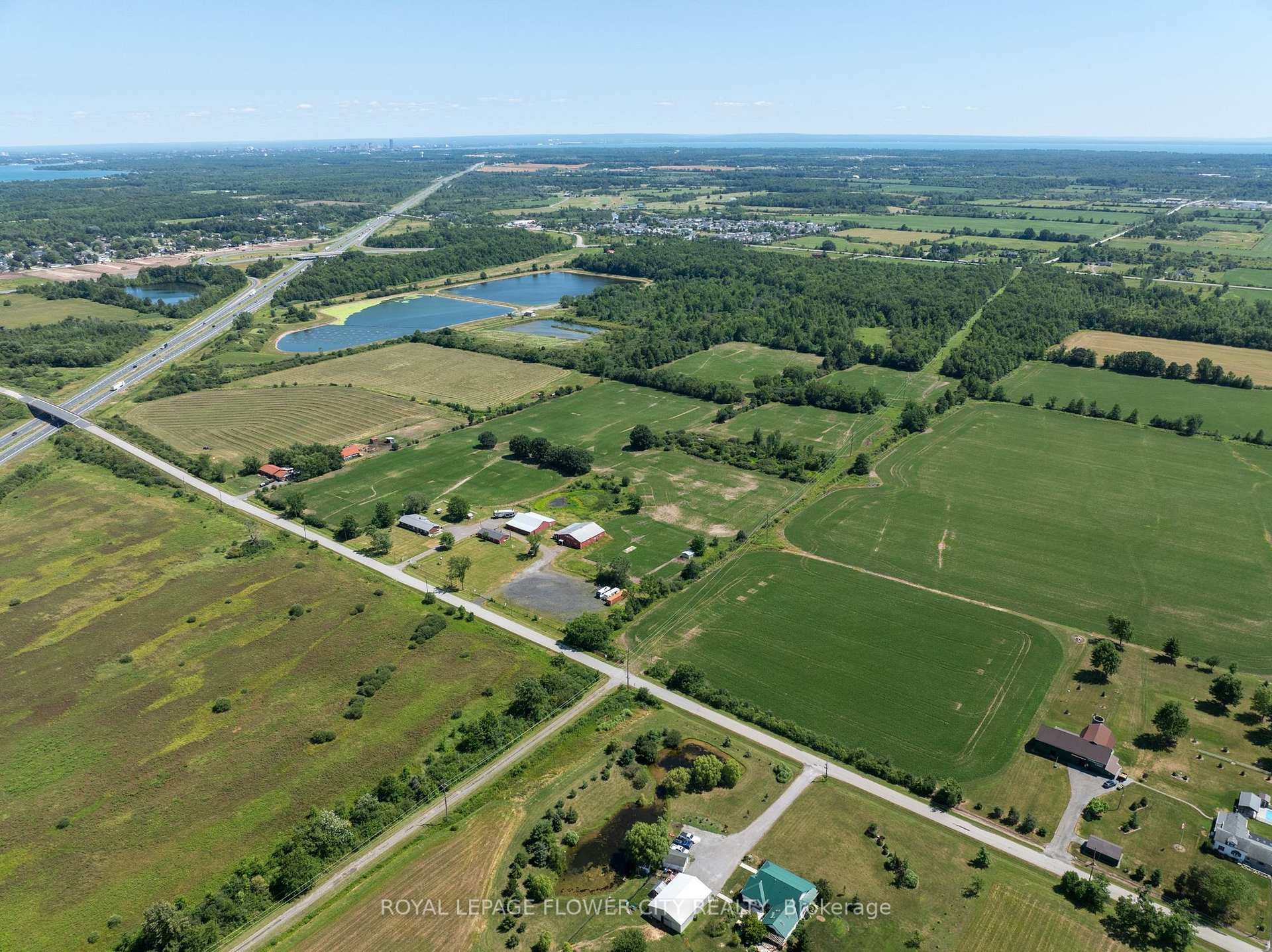 Photo 27 of 3380 Baker Road, Niagara Falls, Lyons Creek — HOMEH