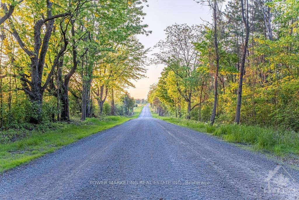 Photo 16 of 2720 Wylie Road, North Glengarry, North Glengarry (Lochiel) Twp — HOMEH