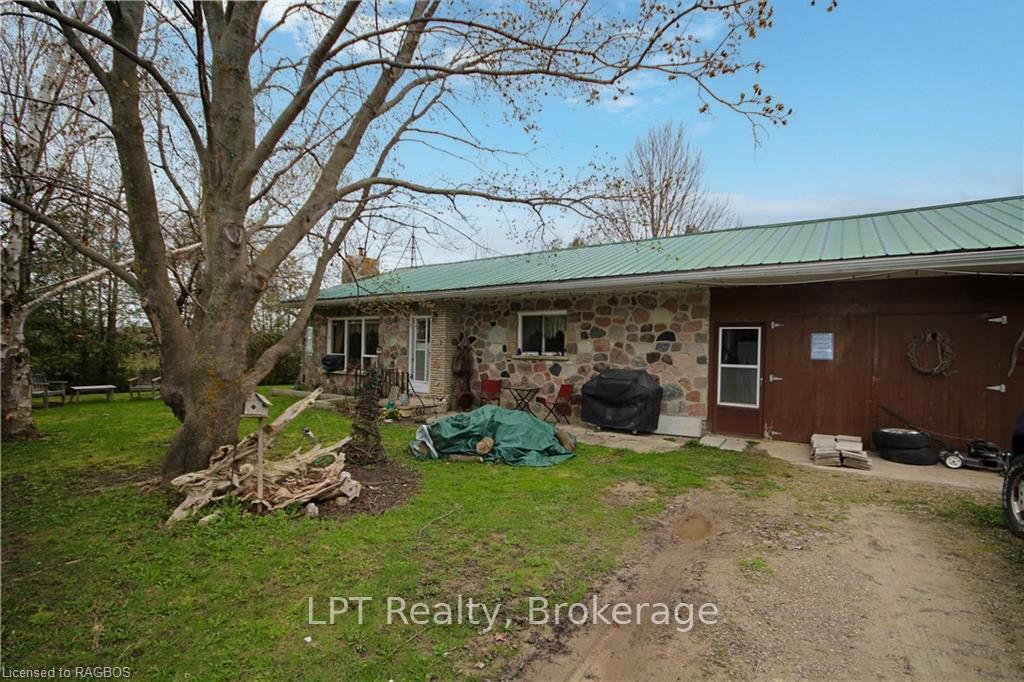Photo 5 of 387 Spry Lake Road, South Bruce Peninsula — HOMEH