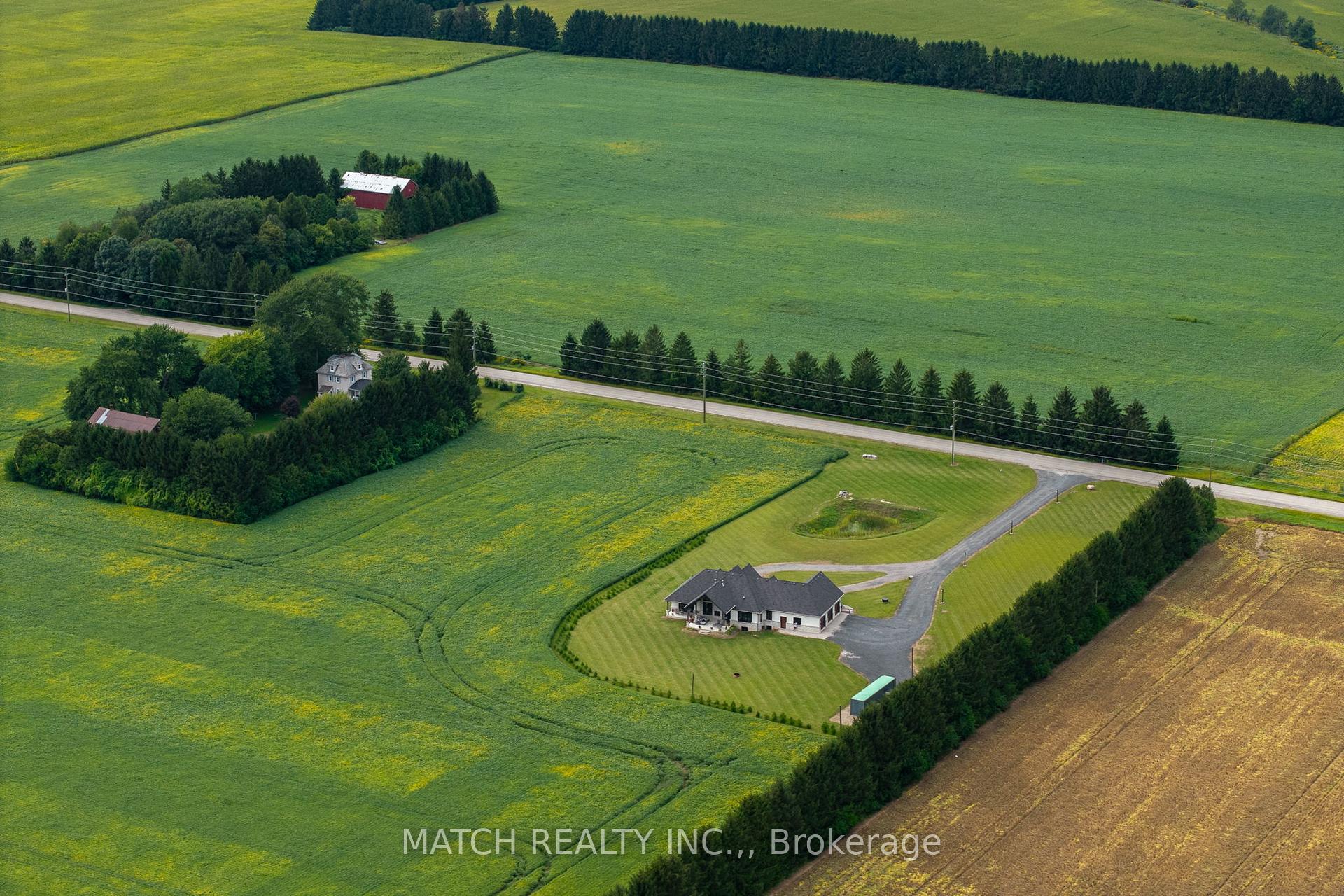 Photo 4 of 14054 Gosnell Line, Chatham-Kent, Highgate — HOMEH