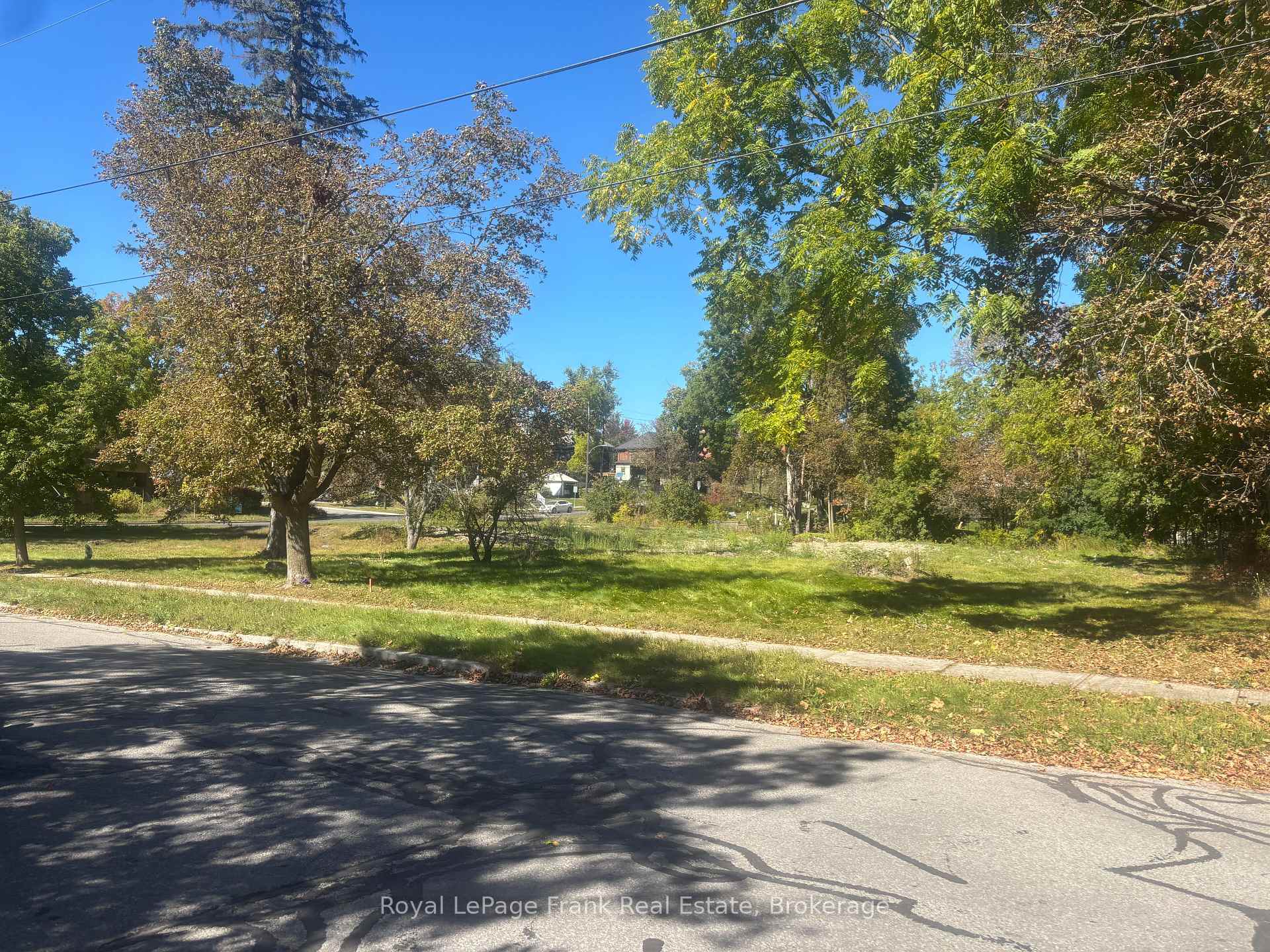 Photo 10 of 1400 Monaghan Road, Peterborough, Town Ward 3 — HOMEH