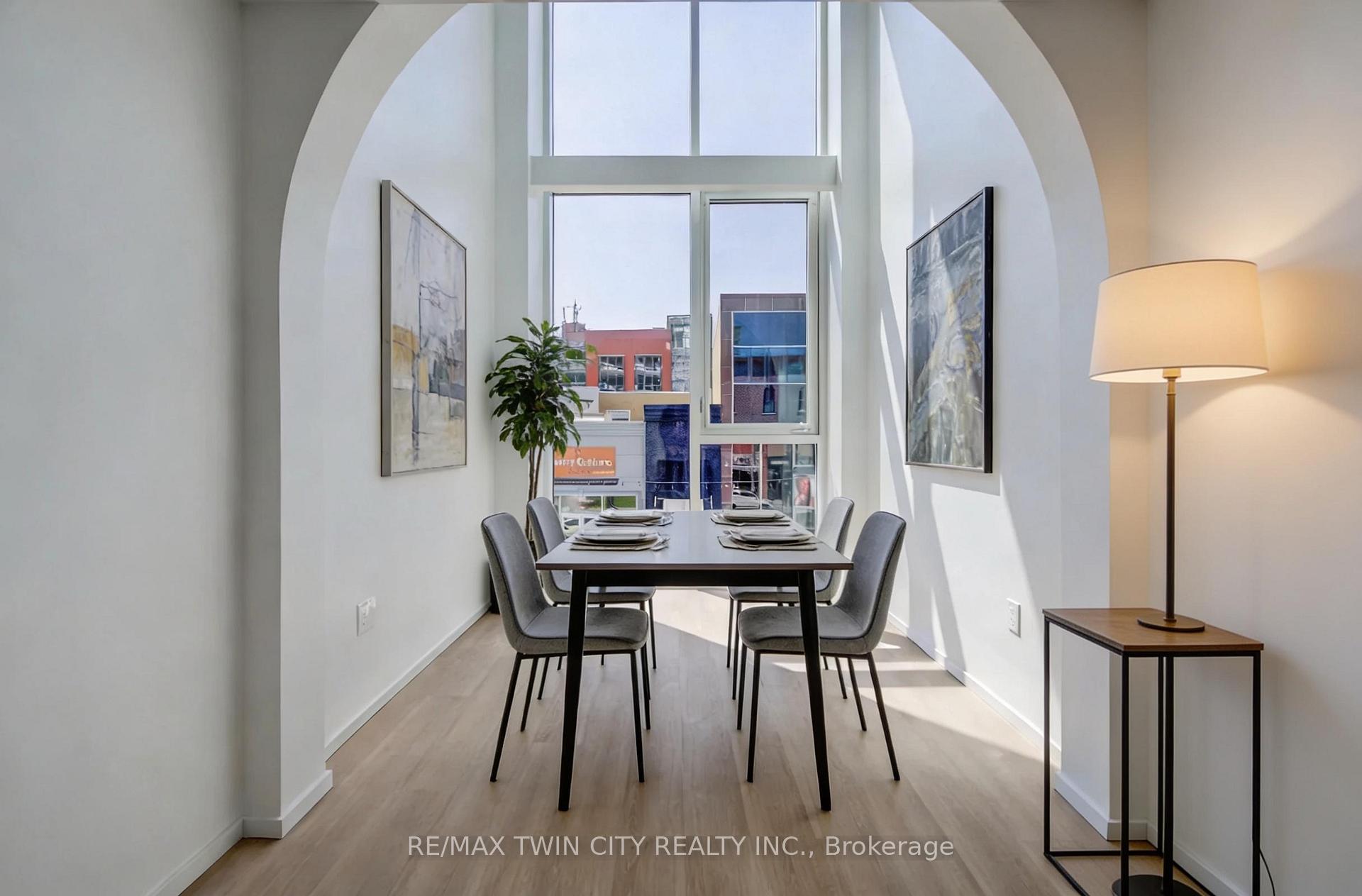 Photo 3 of 26 King Street E, Kitchener, Cedar Hill — HOMEH