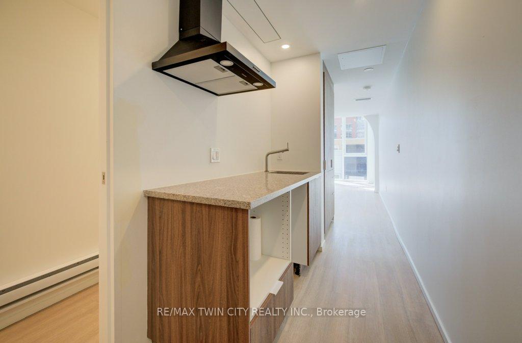 Photo 7 of 26 King Street E, Kitchener, Cedar Hill — HOMEH