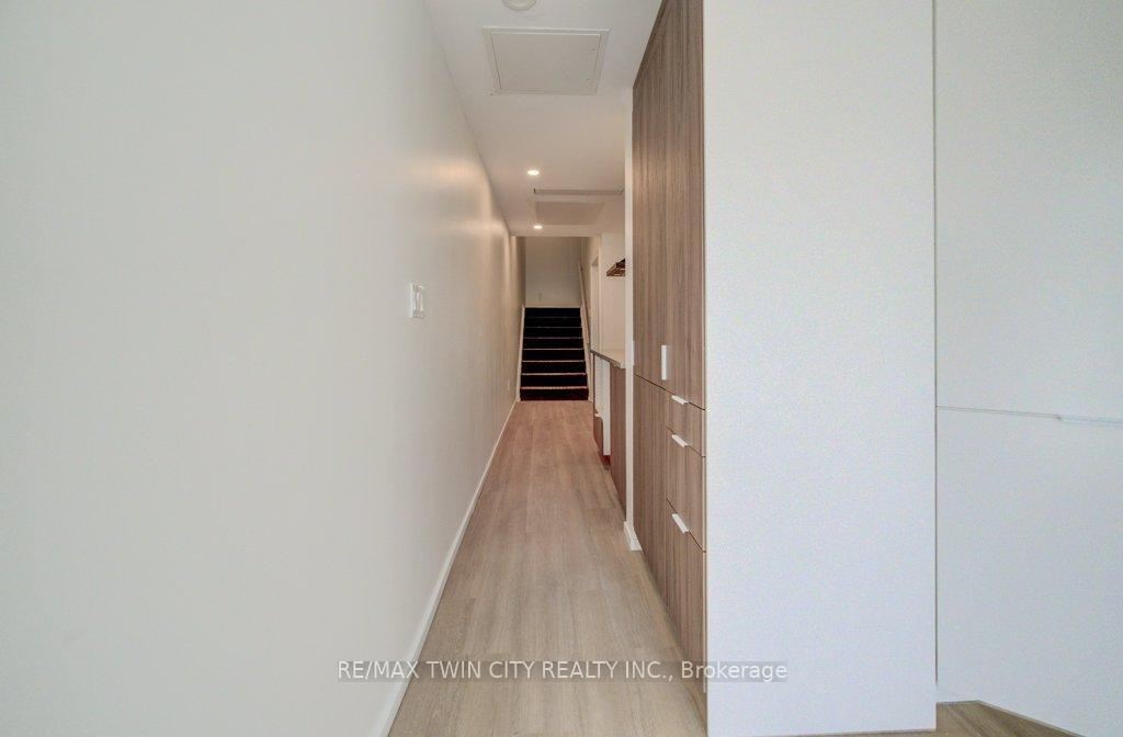 Photo 8 of 26 King Street E, Kitchener, Cedar Hill — HOMEH
