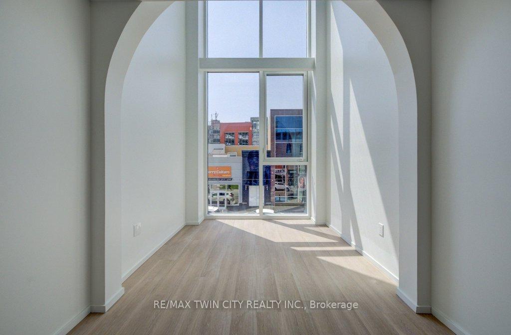 Photo 9 of 26 King Street E, Kitchener, Cedar Hill — HOMEH