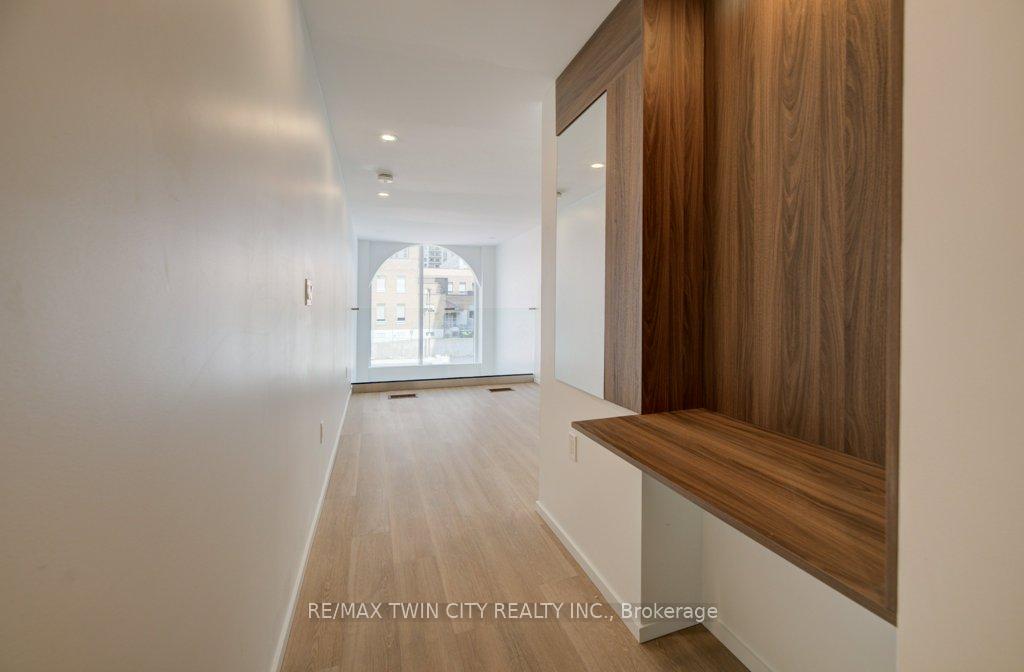 Photo 29 of 26 King Street E, Kitchener, Cedar Hill — HOMEH