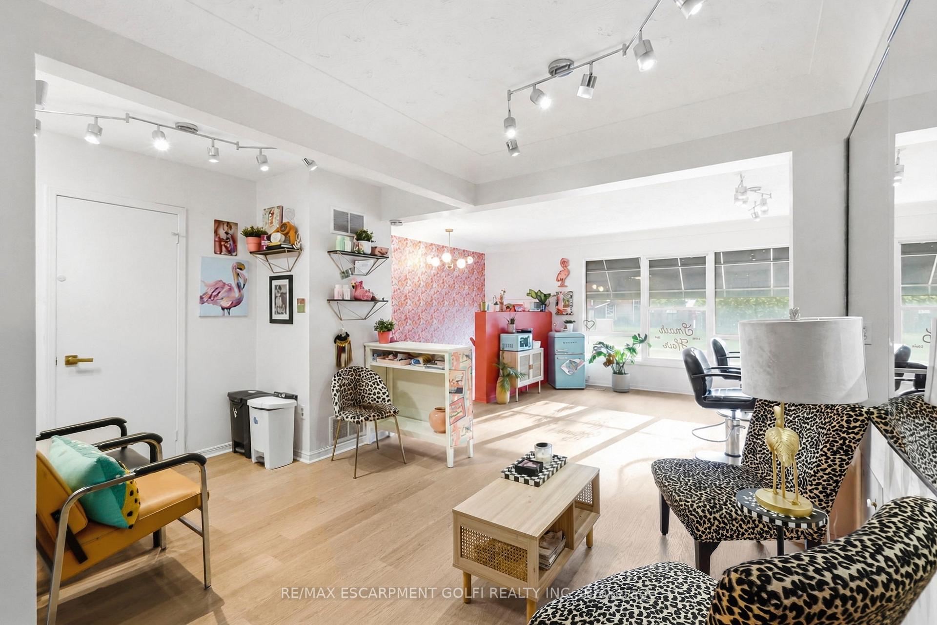 Photo 6 of 1500 King Street E, Hamilton, Delta — HOMEH