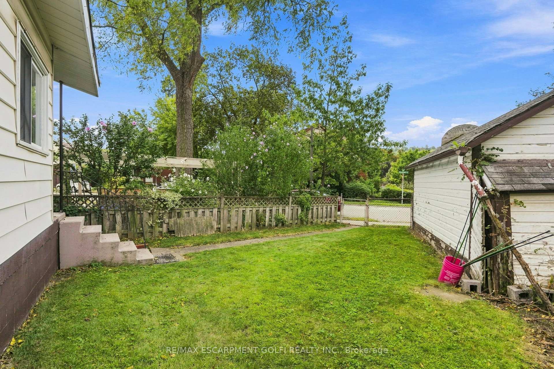 Photo 15 of 1500 King Street E, Hamilton, Delta — HOMEH