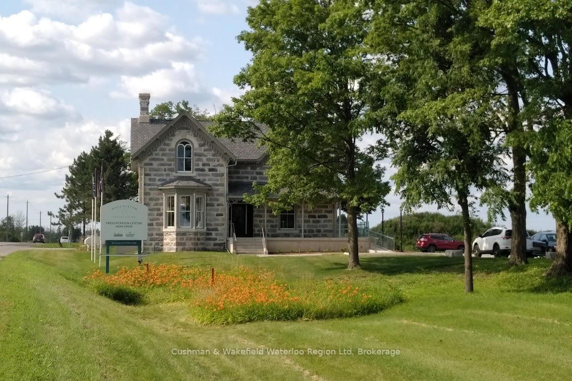 Photo 2 of 1940 Fischer-Hallman Road, Kitchener, Huron Park — HOMEH