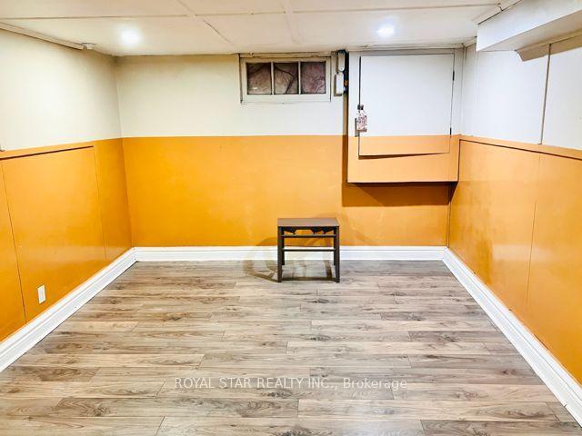 Photo 2 of 2139 Kingsway Drive, Kitchener, Stanley Park — HOMEH
