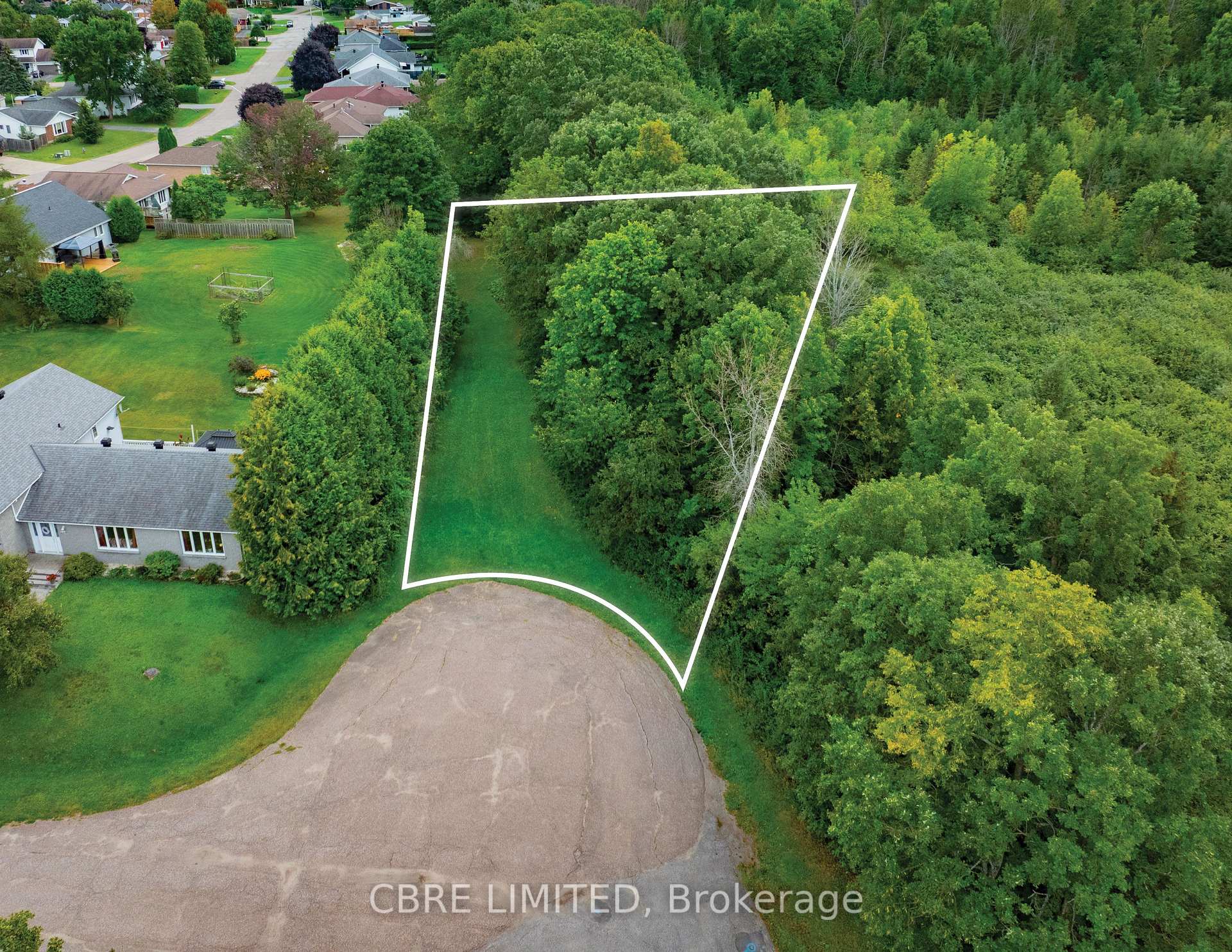 Photo 5 of 289 Centennial Drive, Renfrew, Renfrew — HOMEH