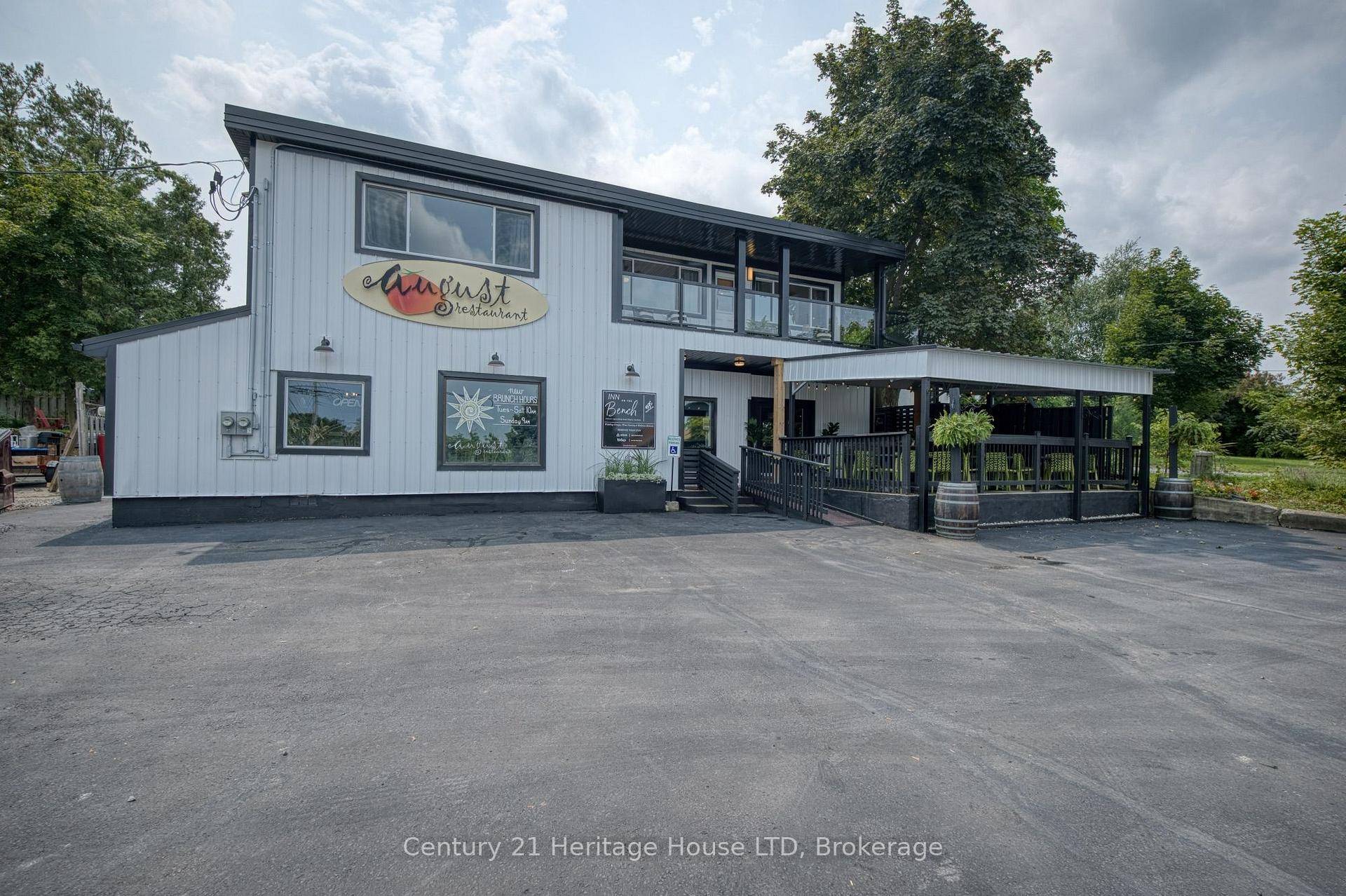 Photo of 5204 King Street