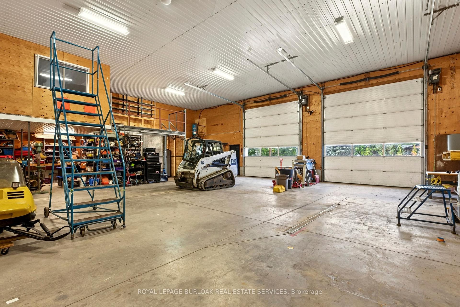 Photo 24 of Unit shop, 1506 6TH Concession Road, Hamilton, Rural Flamborough — HOMEH