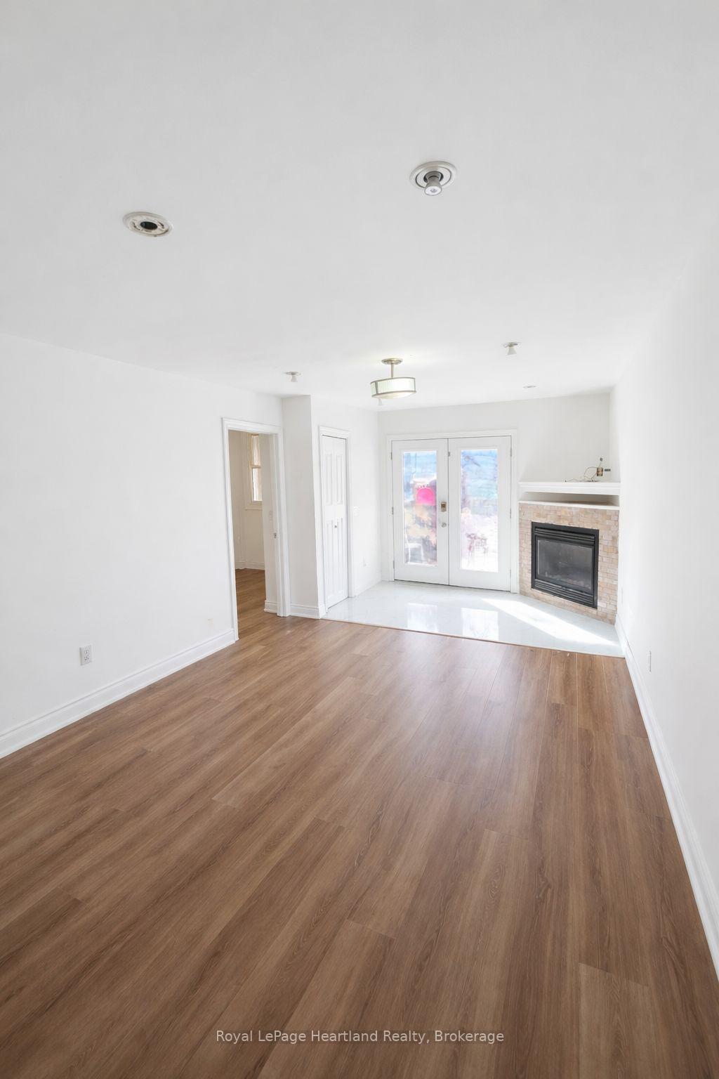 Photo 7 of 84 Albert Street, Central Huron, Clinton — HOMEH