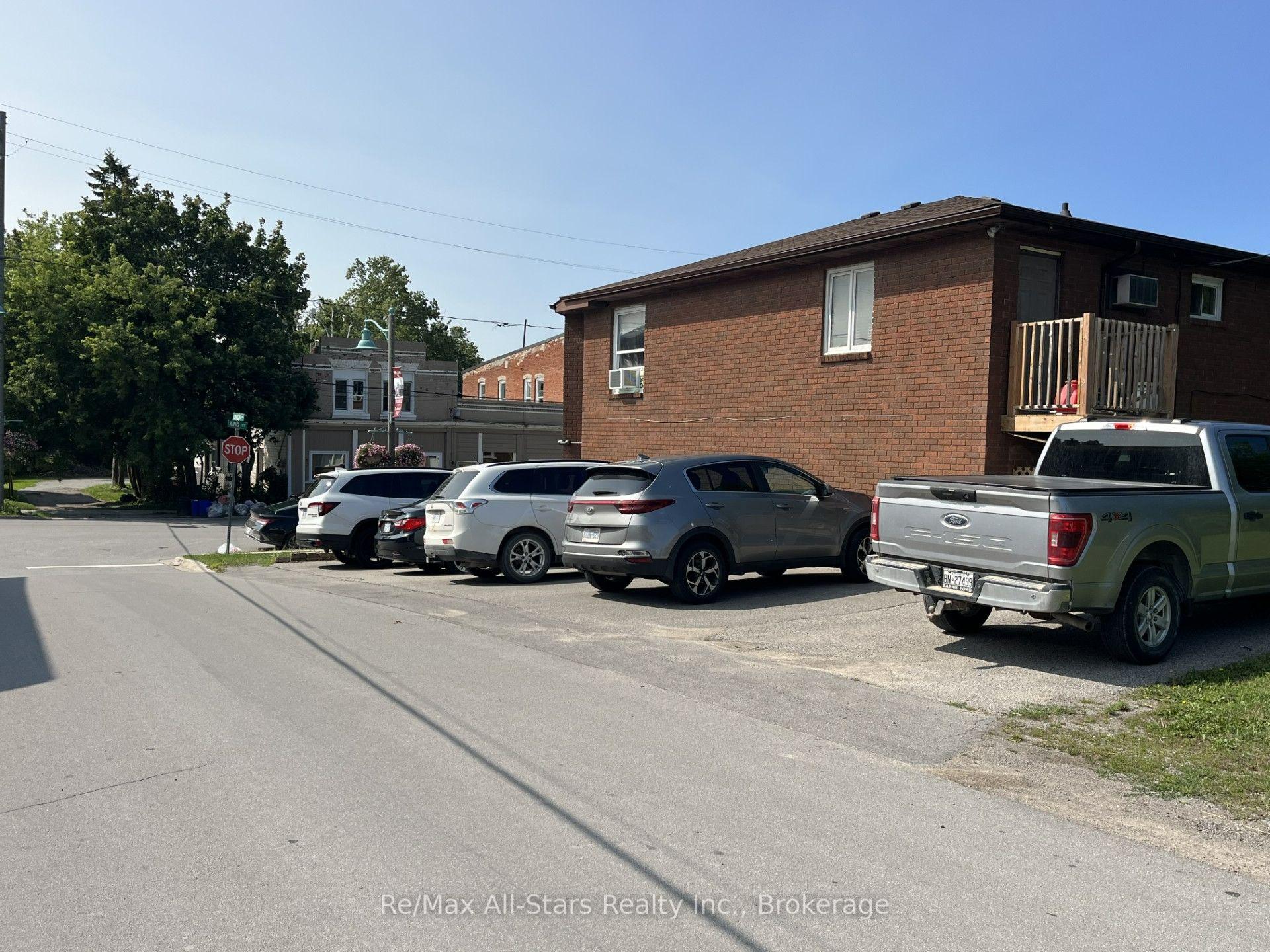 Photo 12 of 82 King Street, Kawartha Lakes, Woodville — HOMEH