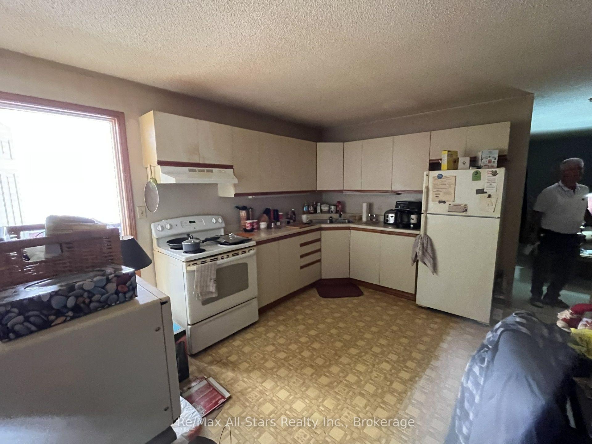 Photo 18 of 82 King Street, Kawartha Lakes, Woodville — HOMEH
