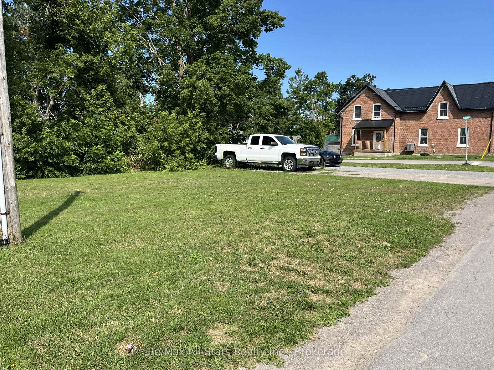 Photo 23 of 82 King Street, Kawartha Lakes, Woodville — HOMEH