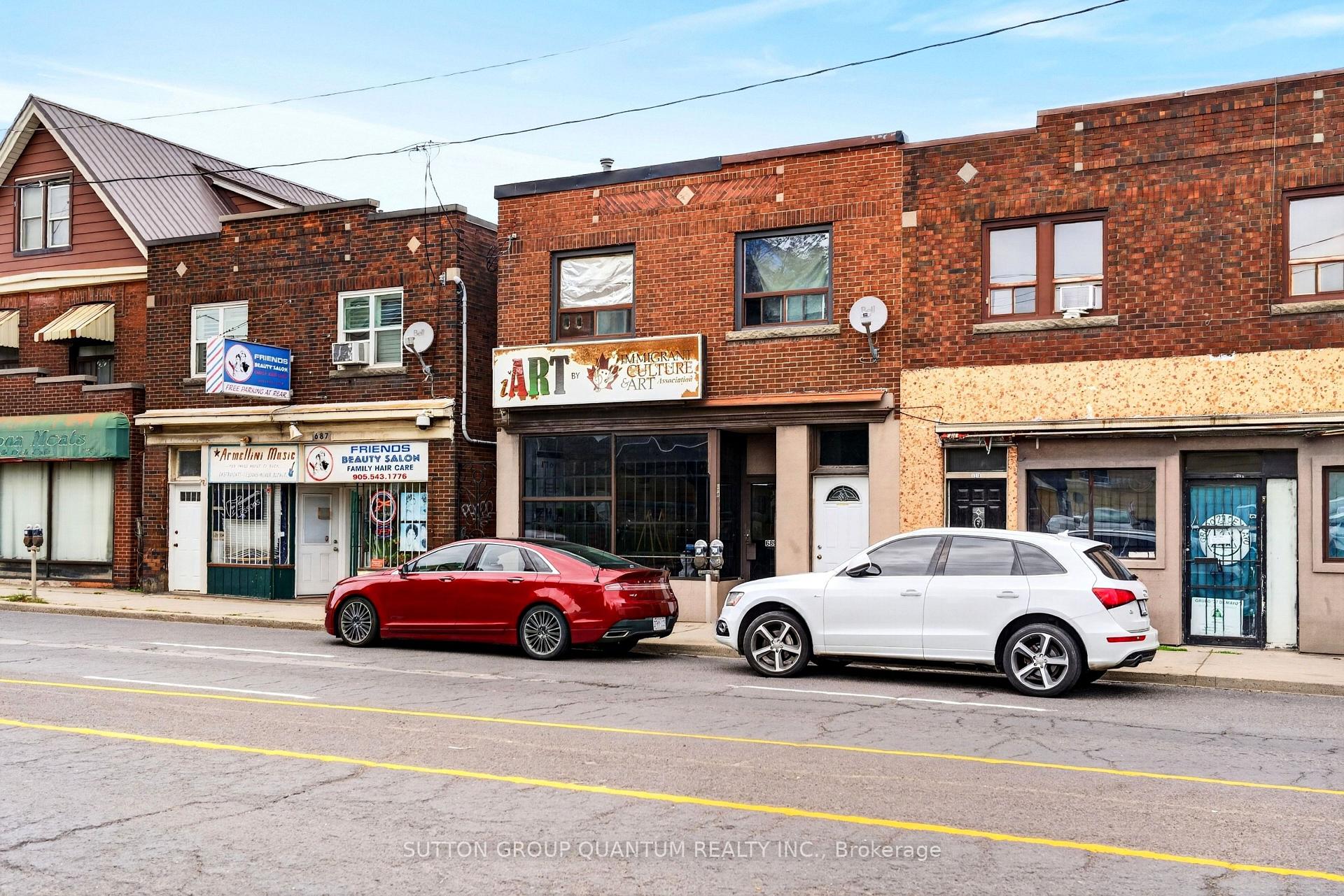 Photo 2 of 689 Barton Street E, Hamilton, Stipley — HOMEH