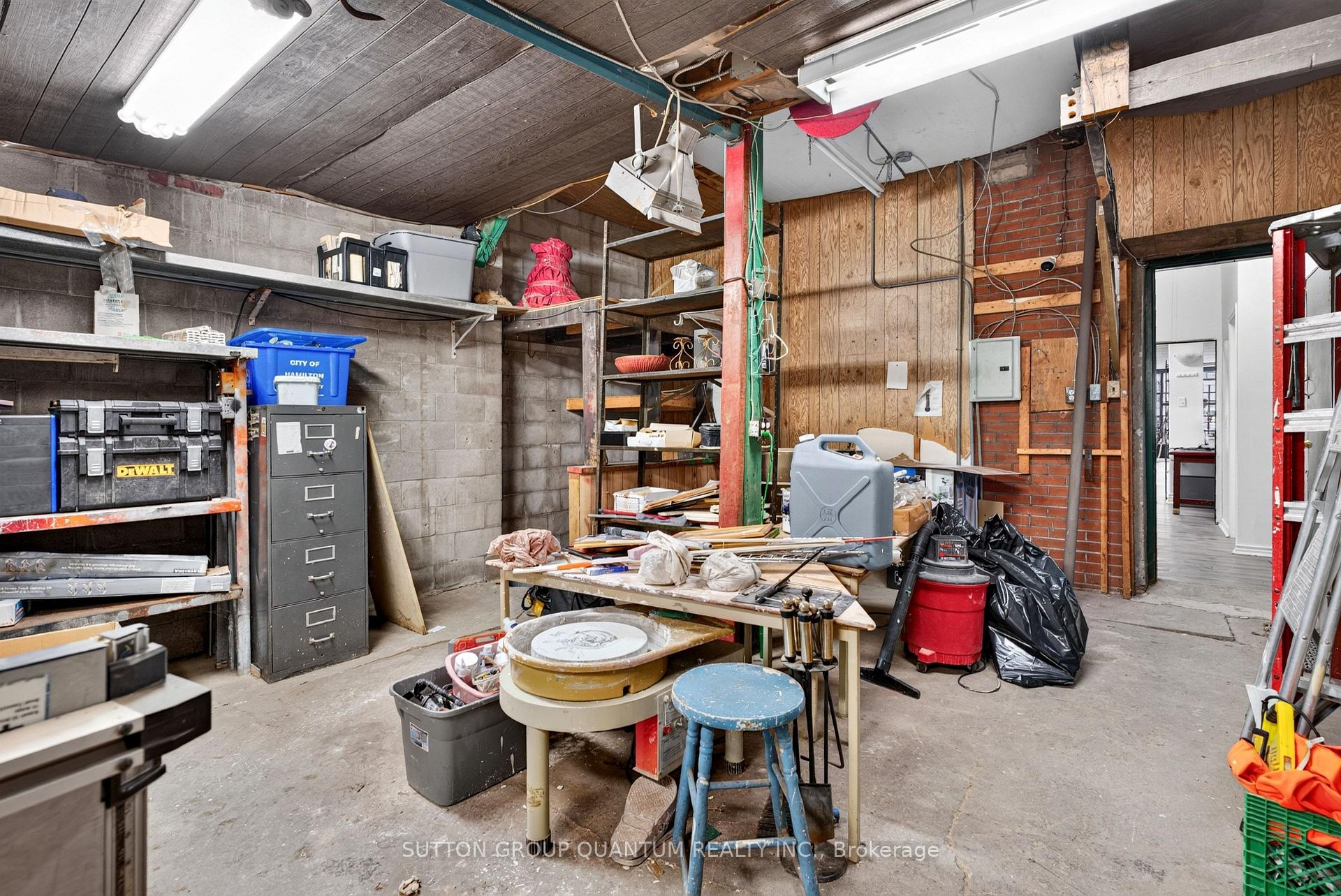 Photo 13 of 689 Barton Street E, Hamilton, Stipley — HOMEH