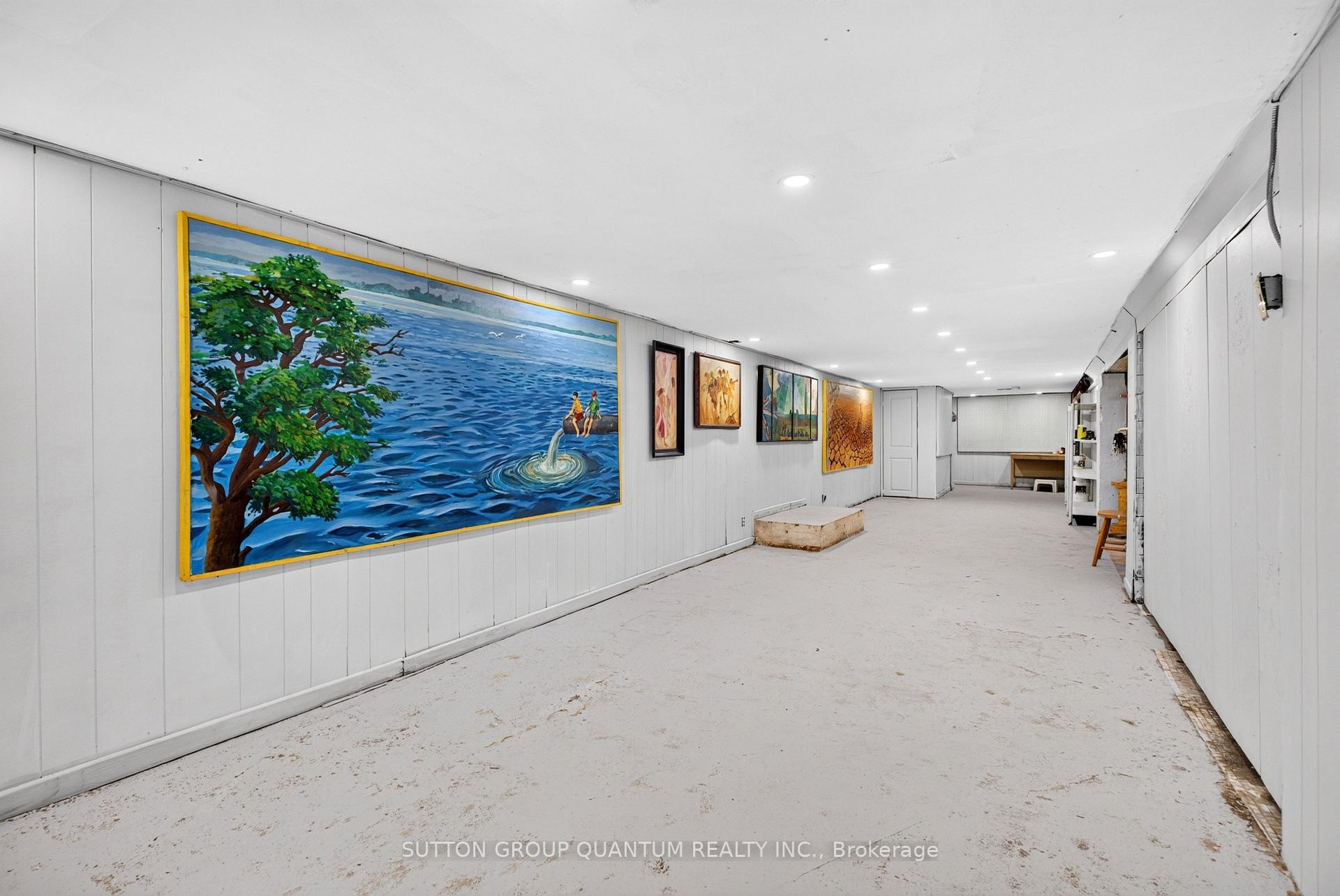 Photo 20 of 689 Barton Street E, Hamilton, Stipley — HOMEH