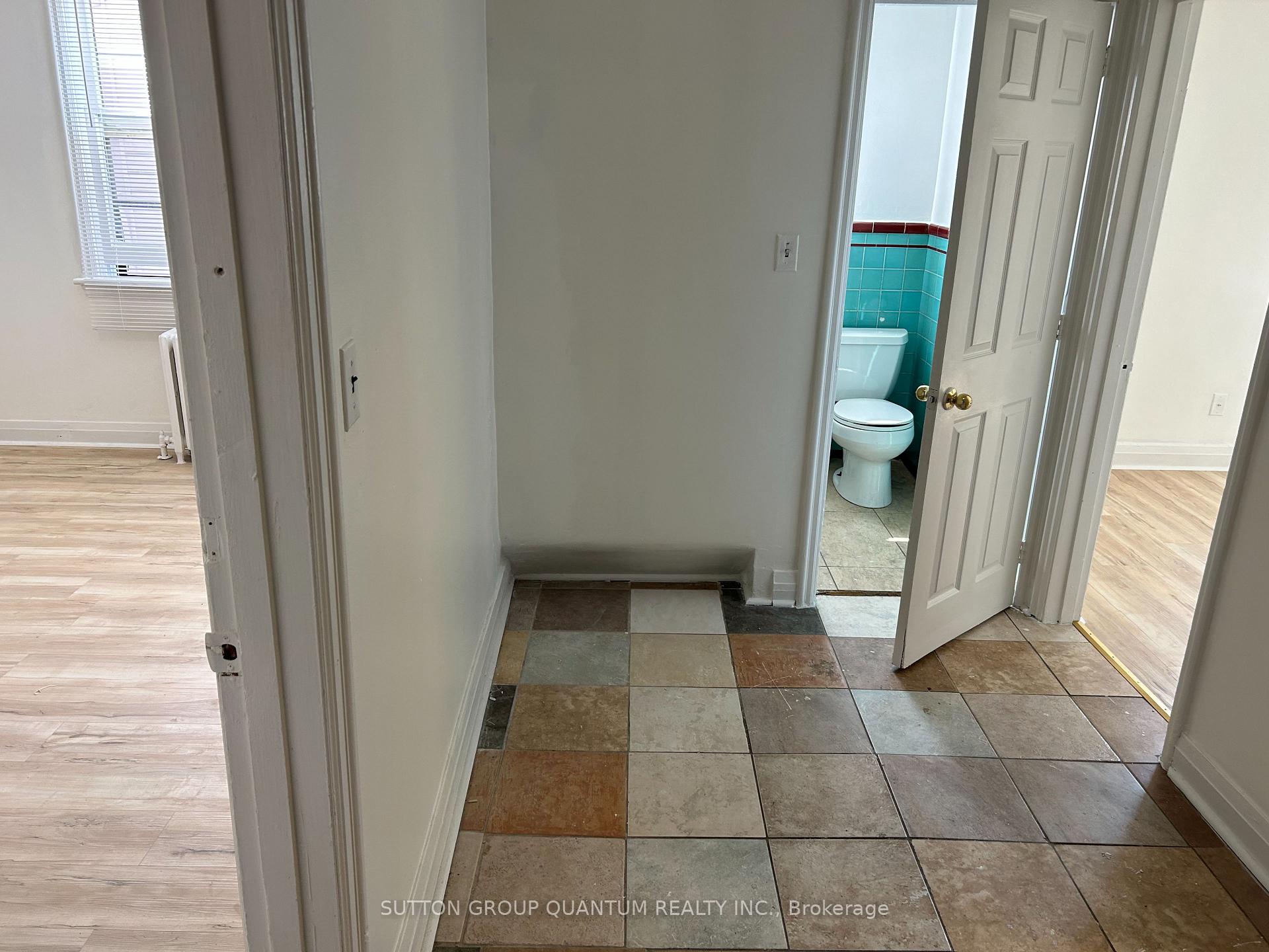 Photo 29 of 689 Barton Street E, Hamilton, Stipley — HOMEH