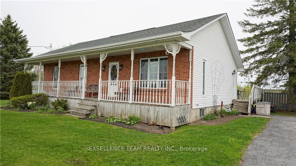 Photo 5 of 19100 Kenyon Conc Rd 7, North Glengarry, North Glengarry (Kenyon) Twp — HOMEH