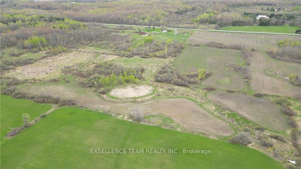 Photo 7 of 19100 Kenyon Conc Rd 7, North Glengarry, North Glengarry (Kenyon) Twp — HOMEH